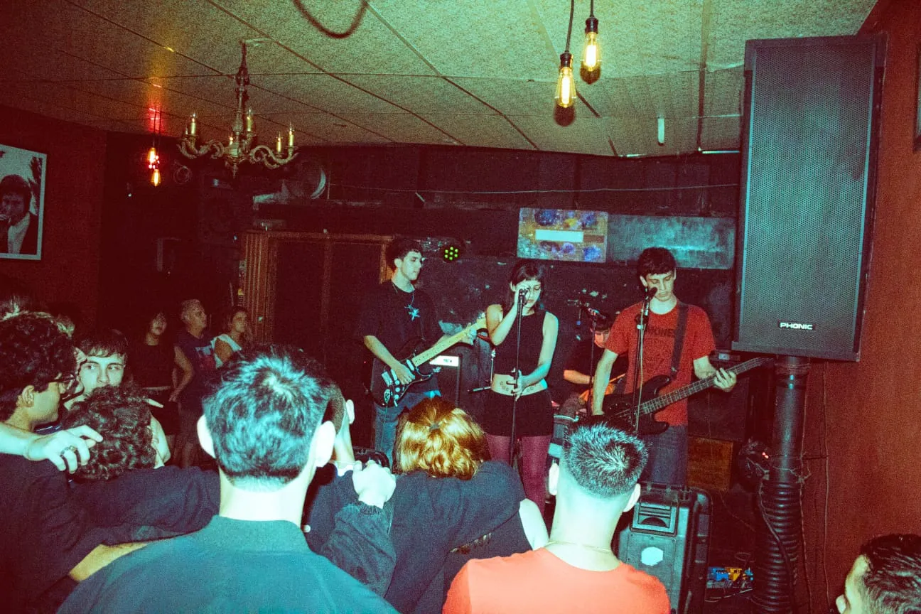 Superlativo en 1040 Polo Cultural - 02/05